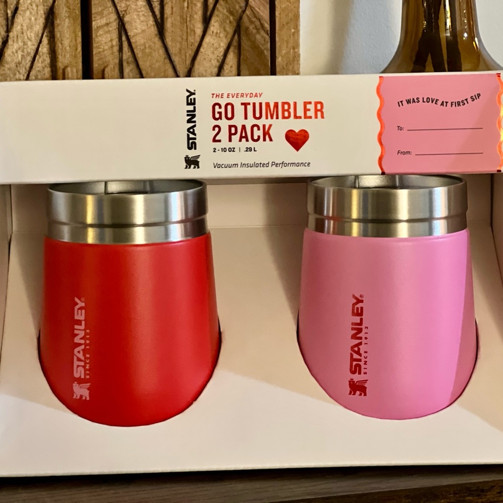 BRAND NEW STANLEY CUPS: Valentine’s Day Stanley Twin Pack!